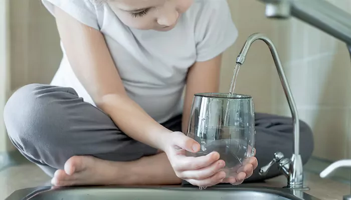 Su dispenserinin sterilizasiya edilməsini gözləmək üçün nə qədər vaxt lazımdır? Su dispenserinin sterilizasiya edilməsini gözləmək üçün nə qədər vaxt lazımdır?
